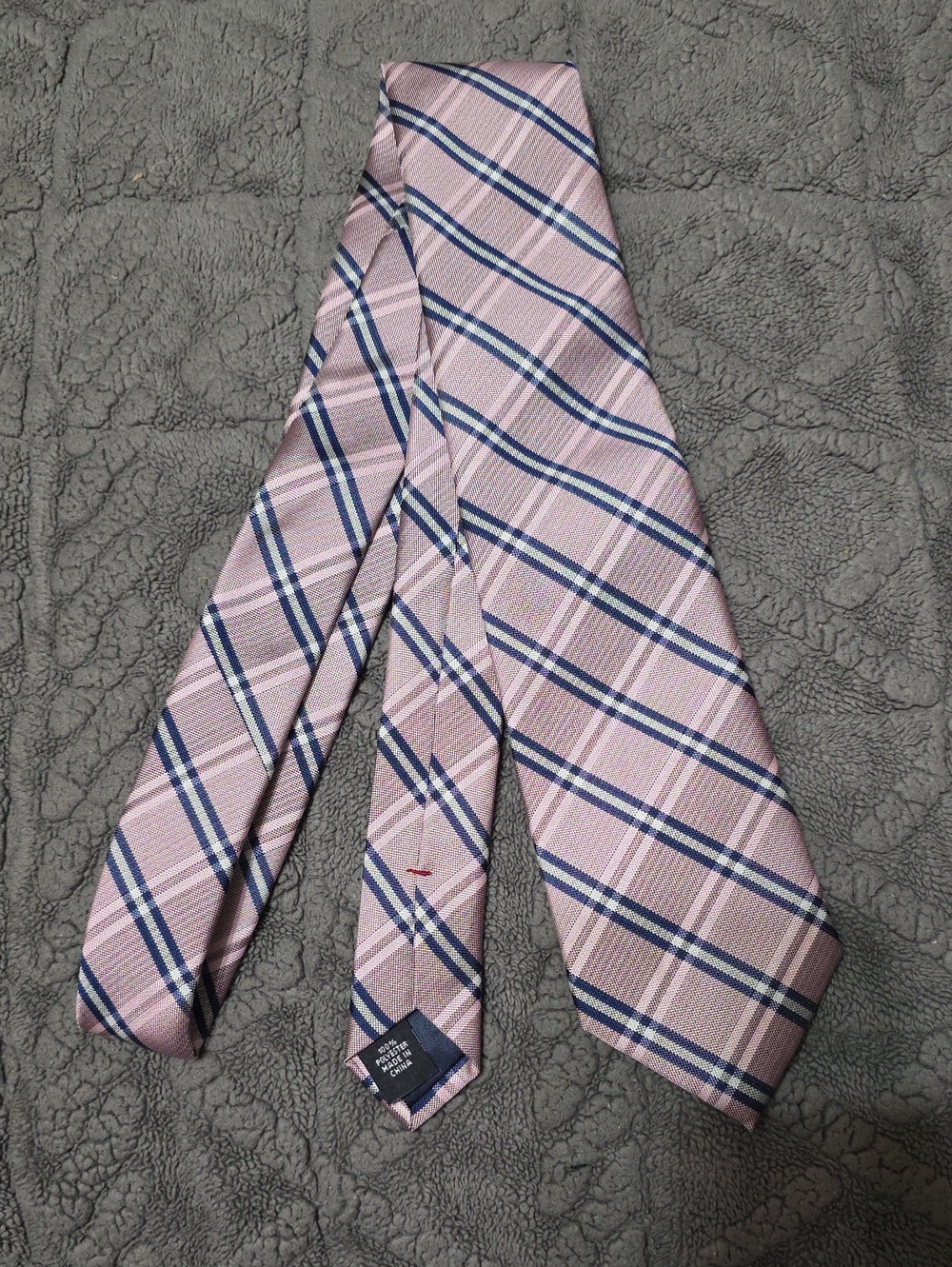 Tommy Hilfiger Men's Pink Plaid W Blue Tie - Classic Diagonal Stripe